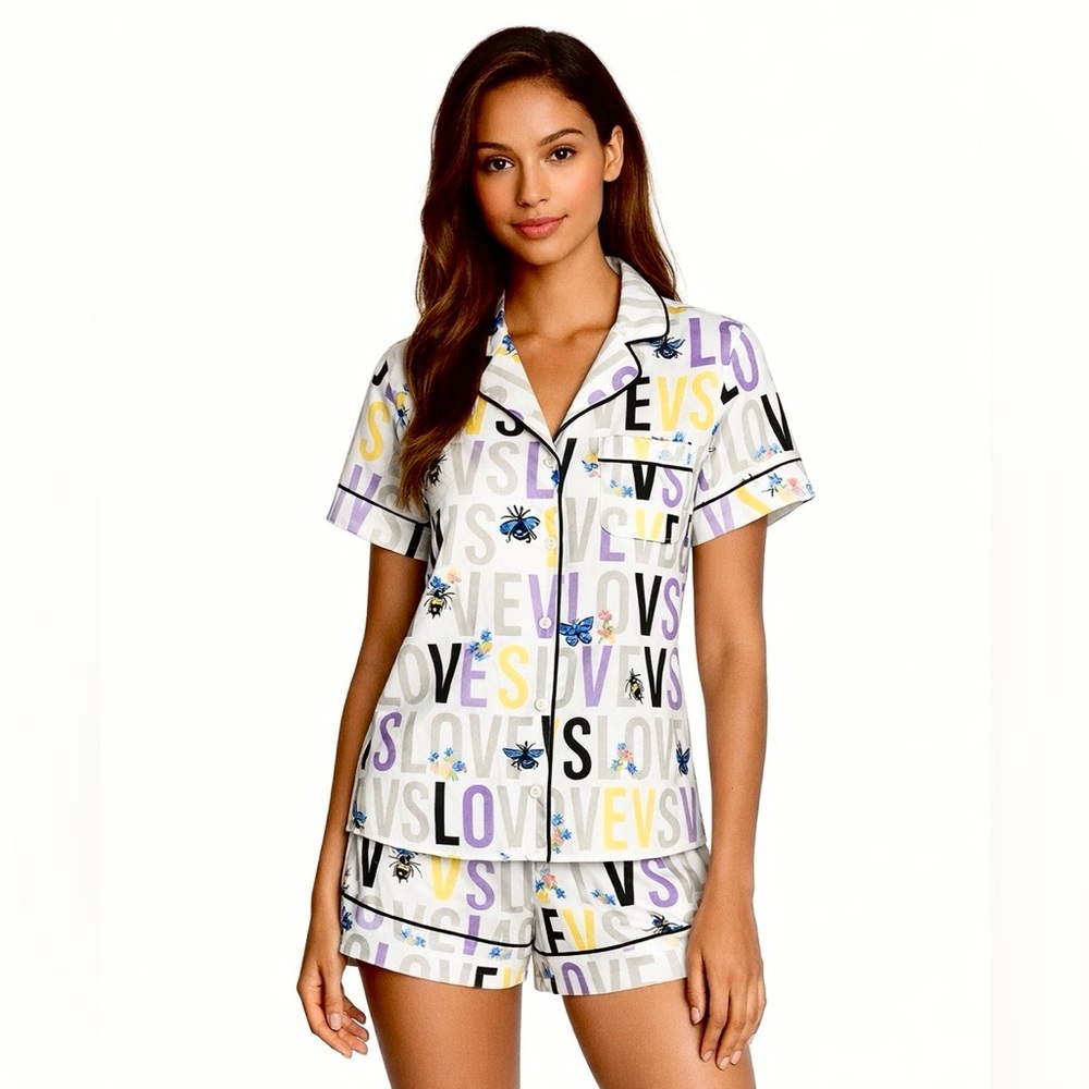 VS 🦋 RARE  “VS LOVE” Glazed Satin Short Pajama Set- M
